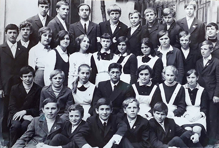 С 90-летием своего учителя Михаила Архипова поздравили его ученики