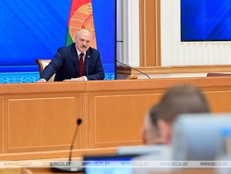 Александр Лукашенко: Беларусь прошла серьезное испытание на национальное единство