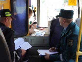 На Мостовщине прошла проверка школьных автобусов по дорожной безопасности