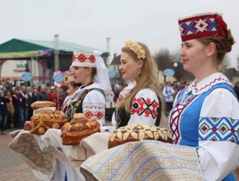 'Дажынкі-2021': программа областного фестиваля-ярмарки тружеников села в Скиделе
