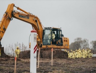 Латвия начала копать противотанковые рвы у границы с Беларусью и Россией