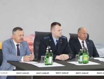 Единый день информирования прошёл на мостовском предприятии «Брионика»