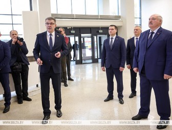 Лукашенко: Беларусь не просто обладает инновационными технологиями, но и создает их сама