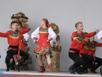 Гости из России разделили радость праздника города Мосты вместе с его жителями-2024