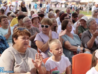 Гости из России разделили радость праздника города Мосты вместе с его жителями-2024