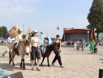 Мастера на все руки радовали мостовчан на празднике города-2024