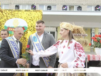 Ёсць хлеб – будзе і песня