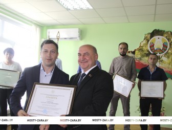 Коллектив ОАО «Мостовдрев» отметил свой профессиональный праздник