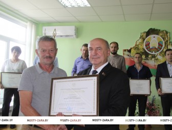 Коллектив ОАО «Мостовдрев» отметил свой профессиональный праздник