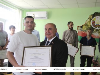 Коллектив ОАО «Мостовдрев» отметил свой профессиональный праздник