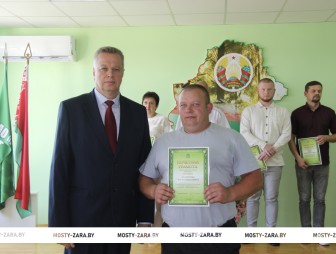 Коллектив ОАО «Мостовдрев» отметил свой профессиональный праздник