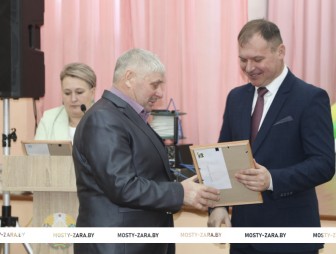 В ОАО «Черлёна» Мостовского района чествовали животноводов