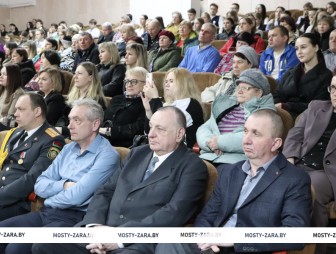 Гордость и доблесть страны – в Мостах состоялось торжественное мероприятие, посвящённое Дню милиции