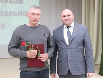 В Мостах чествовали лучших работников РУП ЖКХ