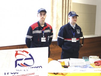 Наш край встречает Первомай! В Мостах состоялись торжественное собрание и праздничный концерт