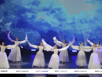 Своим трудом прославляют Мостовщину