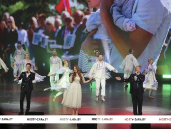 Своим трудом прославляют Мостовщину