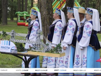 фестываль паэзіі “Масты сугучнасці”