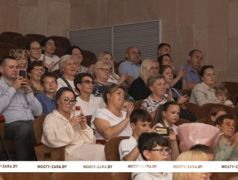 Отчётный концерт эстрадной студии 'Фонтон' и танцевального коллектива 'Зорачкі' - 2026