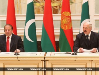 Переговоры Лукашенко и Наваза Шарифа проходят в Исламабаде