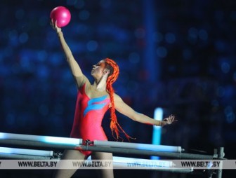Театрализованное шоу 'Следуй за мечтой' проходит на церемонии закрытия II Европейских игр