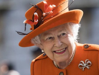 Елизавета II ввела запрет в одежде для Меган Маркл