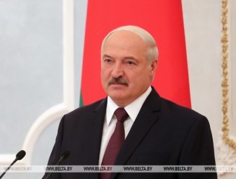 Александр Лукашенко принял верительные грамоты послов 12 стран и представителя ЕС