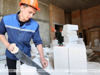 Почти 6 тыс. молодых людей из Гродненской области в этом году трудились в студотрядах