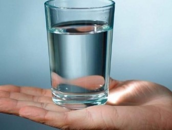 7 изменений с телом, к которым ведет питье воды натощак