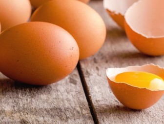 Куриные яйца, как и сколько можно есть?