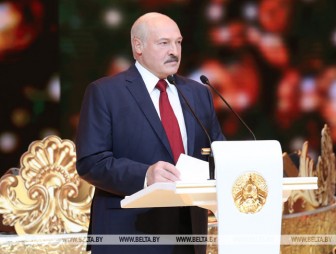 Александр Лукашенко: белорусскому народу под силу преодолеть все трудности