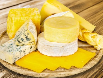 Почему важно есть сыр каждый день?