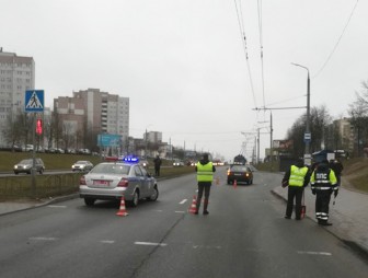 В Гродно на пешеходном переходе сбили девушку: ГАИ разыскивает очевидцев