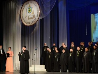 На XIX Международном фестивале православных песнопений 'Коложский Благовест' выступят 37 хоров (+программа)