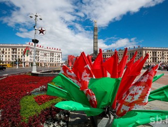 В Гродно стартовал конкурс авторской песни «Цветы Великой Победы»