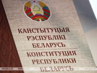 Александр Лукашенко назвал фундаментальные вопросы, по которым можно дать ответы, включая выборы и Конституцию