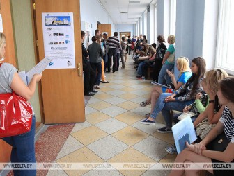 Игорь Карпенко: обсуждается вопрос смещения сроков вступительной кампании