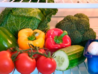 Как хранить фрукты и овощи, чтобы они дольше оставались свежими