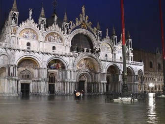 Четверть Венеции оказалась затоплена из-за нетипичного прилива в июне