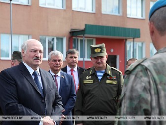 Александр Лукашенко посещает 103-ю Витебскую воздушно-десантную бригаду. Чем она известна?