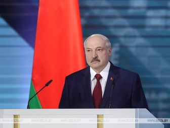 Александр Лукашенко поручил правительству и Нацбанку направить все ресурсы в реальный сектор экономики