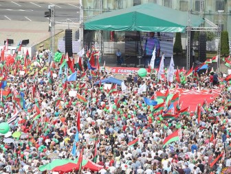 «Беларусь не отдадим». Митинг в поддержку мира, безопасности и спокойствия прошел в Гродно