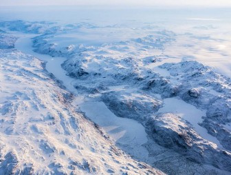 Подо льдами Гренландии может скрываться река длиной в тысячу километров