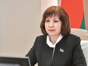 Наталья Кочанова: только конструктивный диалог позволит определить пути дальнейшего развития страны
