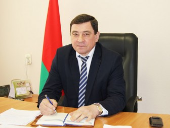 Председатель Мостовского районного Совета депутатов Валерий Табала: «Важно не только внести предложение, но и нести ответственность за принятые решения»