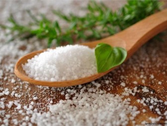 Почему надо употреблять йодированную соль? Ответ знает специалист Мостовского райЦГЭ
