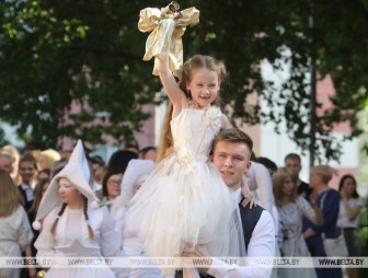 В Гродно в дни последних звонков и выпускных вечеров ограничат продажу спиртного