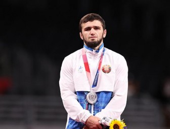 Белорусский борец Магомедхабиб Кадимагомедов завоевал серебро Олимпийских игр