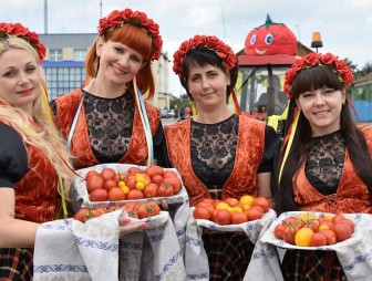 Томатная столица приглашает! Брендовый праздник помидоров пройдет в Ивье 21 августа