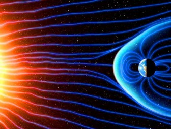 Какая связь между вспышкой на Солнце и инсультом? Эксперты – о магнитных бурях
